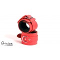 Avalon - INNOCENT - Røde Håndcuffs med Svart Plysj